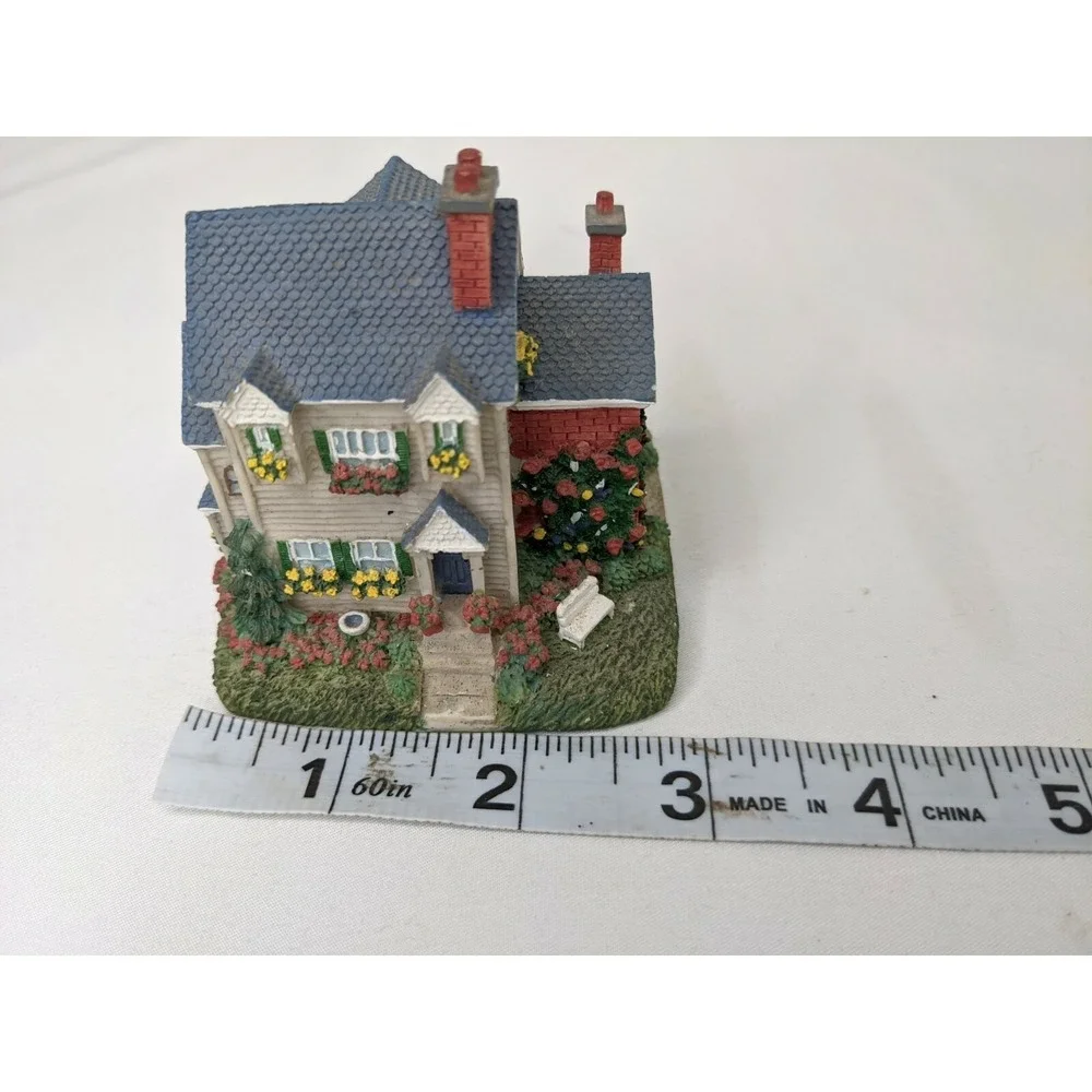 The Stern House‎ Figure International Resources LLC 1999 Building Village